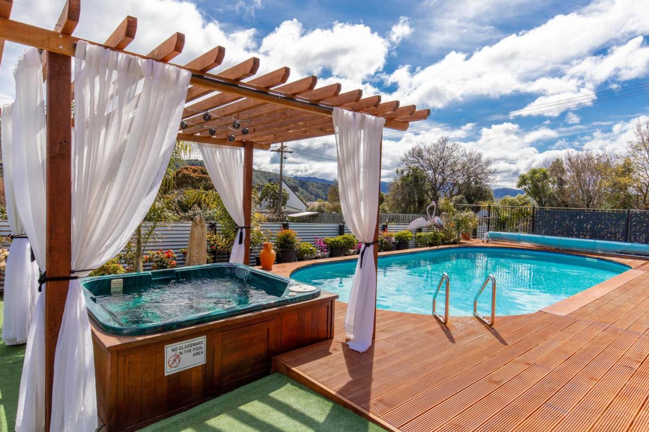 Palmira Lodge Waikawa  ภายนอก รูปภาพ