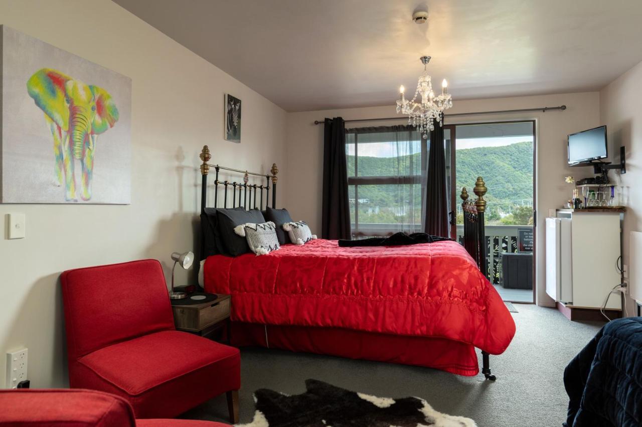 Palmira Lodge Waikawa  ภายนอก รูปภาพ