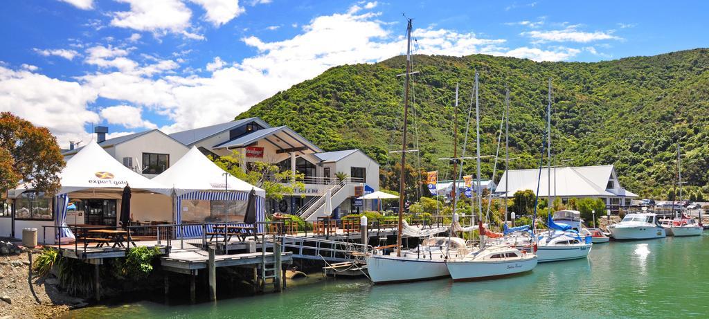 Palmira Lodge Waikawa  ภายนอก รูปภาพ